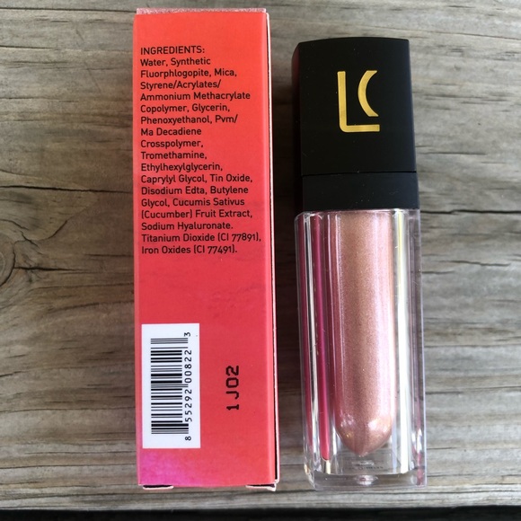 LUCKY CHICK Liquid Eyeshadow in Rose Quartz - Picture 7 of 8